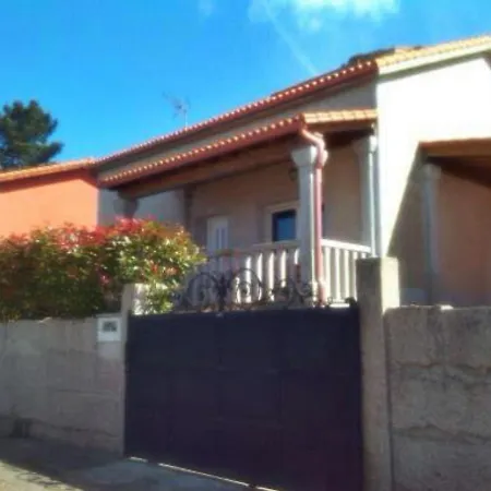 Casa As Campanillas Ferienhaus *